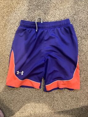 Heat Gear athletic shorts with pockets and drawstring - L